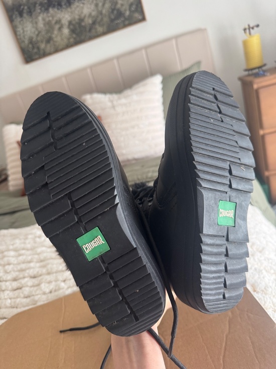 Cougar Waterproof Snow Shoes – Black with Faux Fur Trim, Size 5.5 - Picture 2 of 2